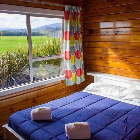 Little Wanganui Hotel Esterno foto