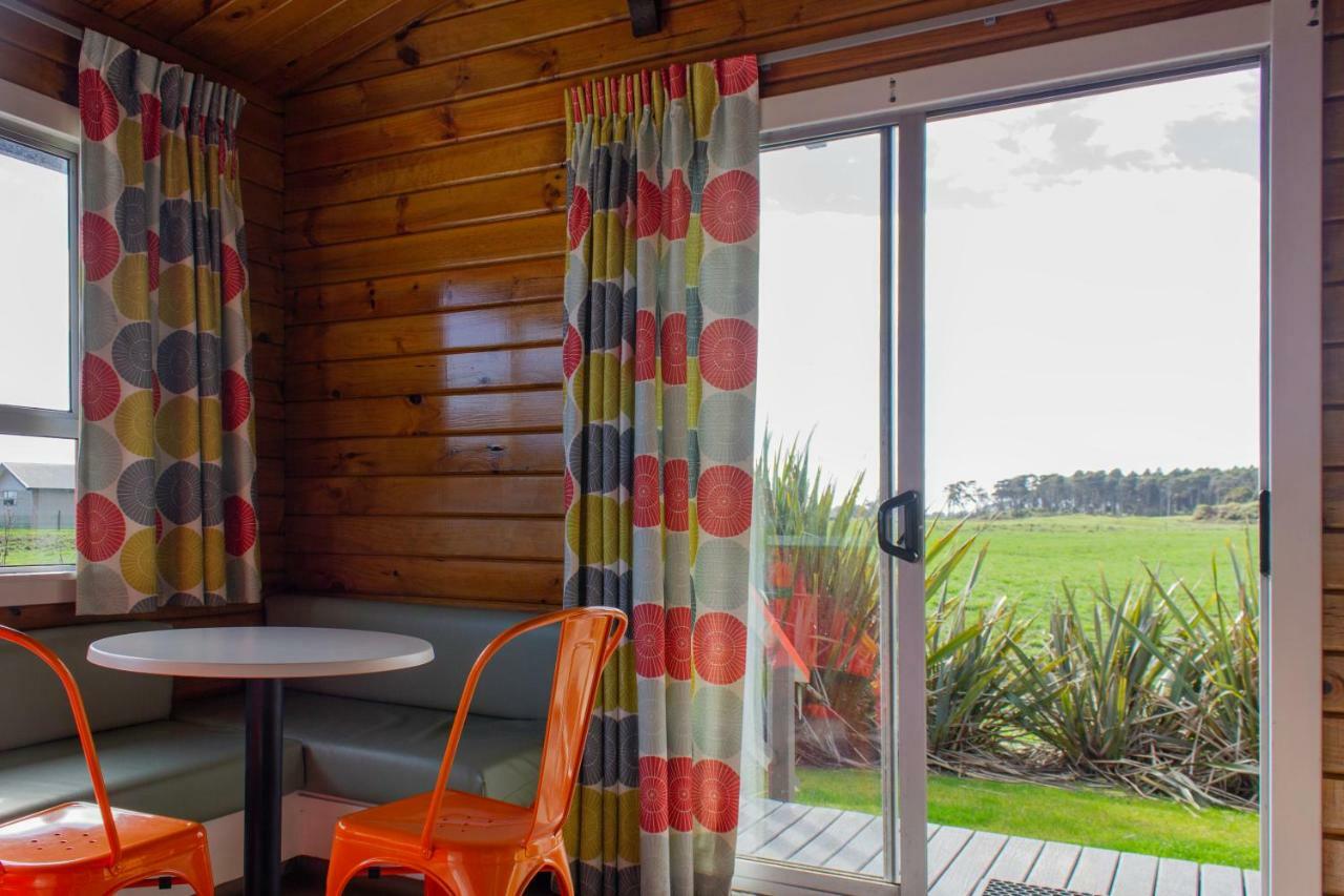 Little Wanganui Hotel Esterno foto